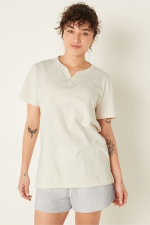 Creamer White Victoria's Secret V Neck Short Sleeve T-Shirt | KRE-730248